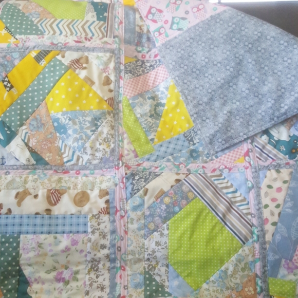 Baby Quilt - Picture 3 of 9